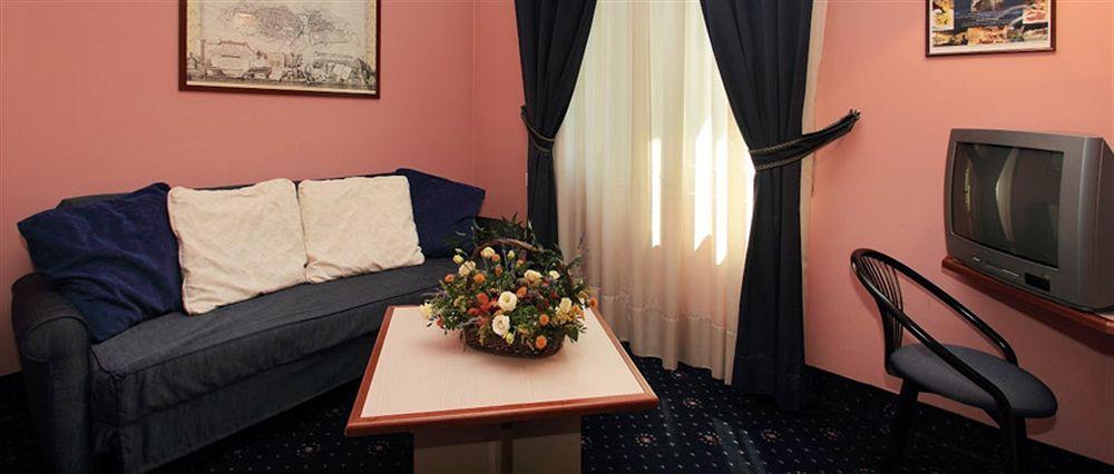 Residence Liberty Πάρμα Εξωτερικό φωτογραφία